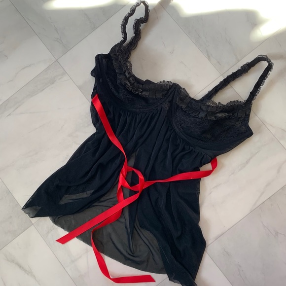 victoria's secret balconette babydoll lingerie! - Picture 6 of 6